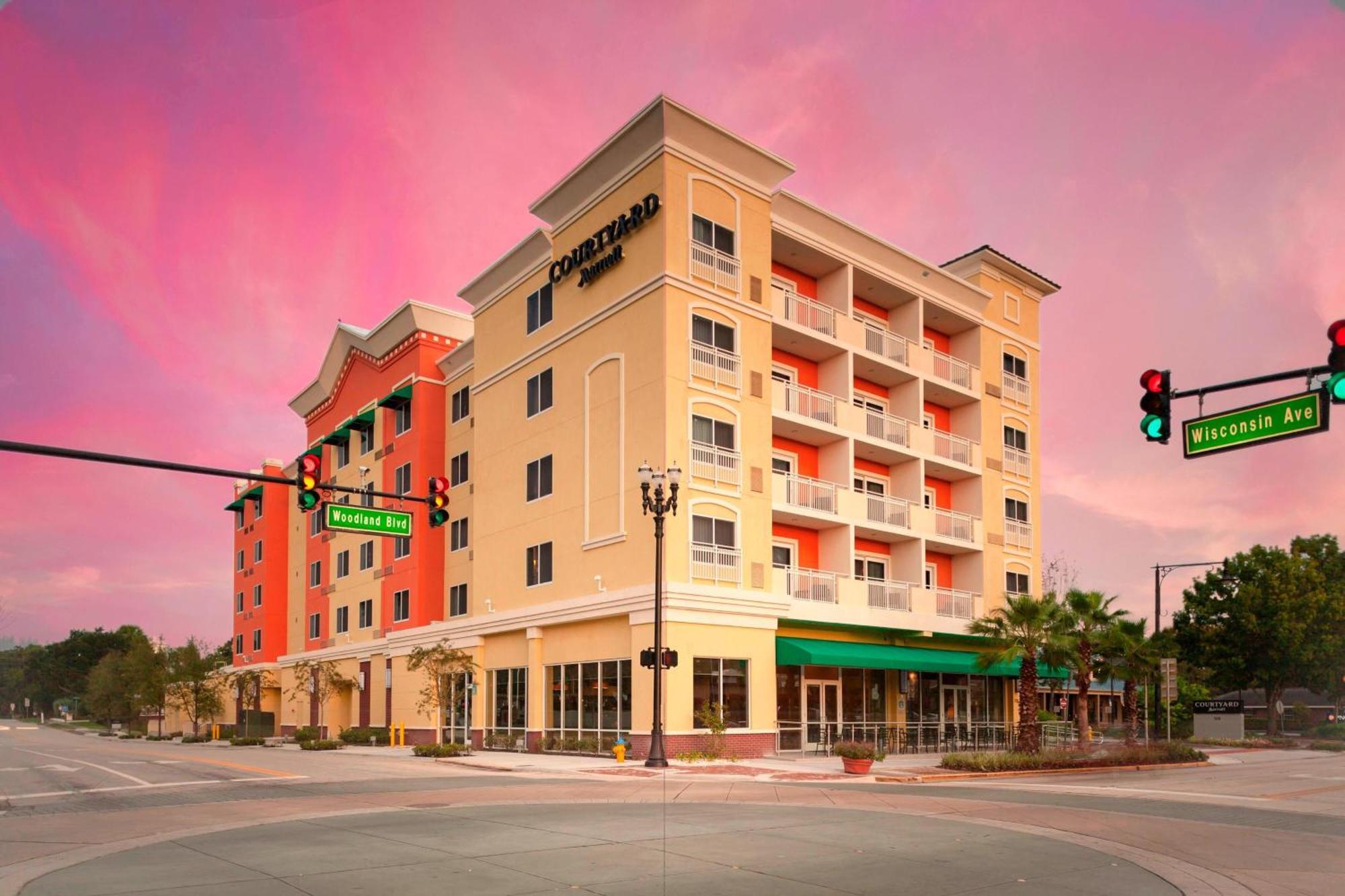 Hotel Courtyard By Marriott Deland Historic Downtown Exterior foto